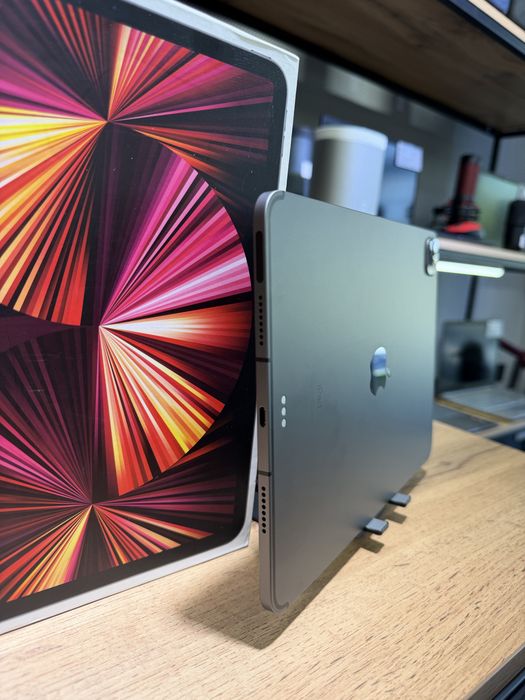 iPad Pro 11" 3 Generation, 512 GB, Wi-Fi+Cellular, АКБ92%, 2495/А10