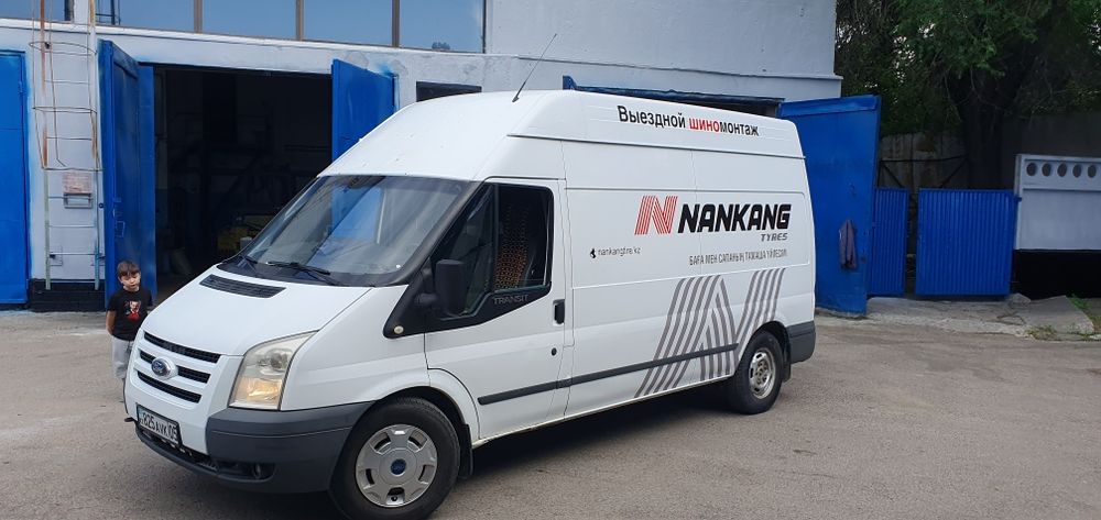 Выездной Грузовой  шиномонтаж