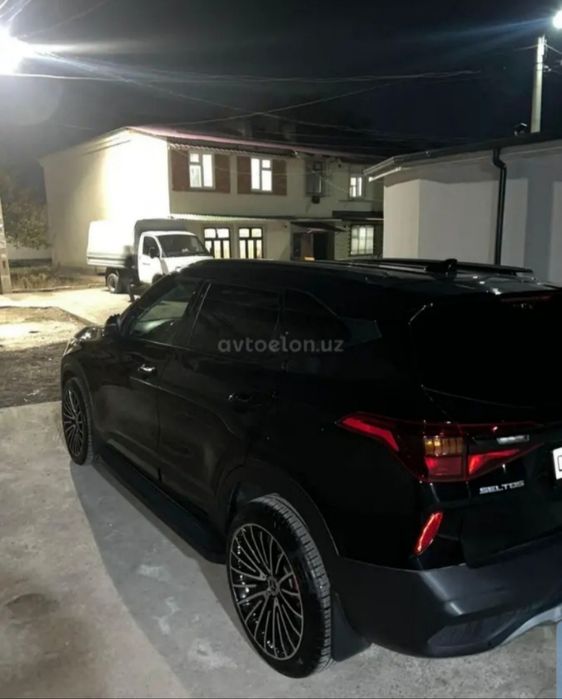 Кия seltos продаёца