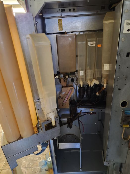 Вендиг автомати . Zanuss ispazio c7 и Damian