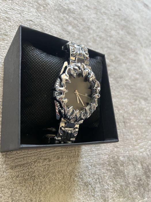 Y2K opium alabaster style watch