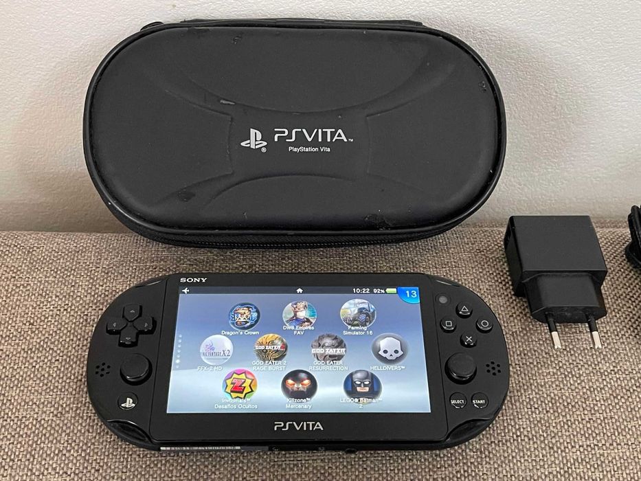 Consola Playstation VITA PS VITA MODAT card64GB cu jocuri si PKGJ