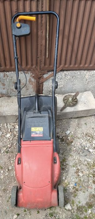 Ел.косачка VALEX Boston  1000W, но е без "ЕЛЕКТРОМОТОР"