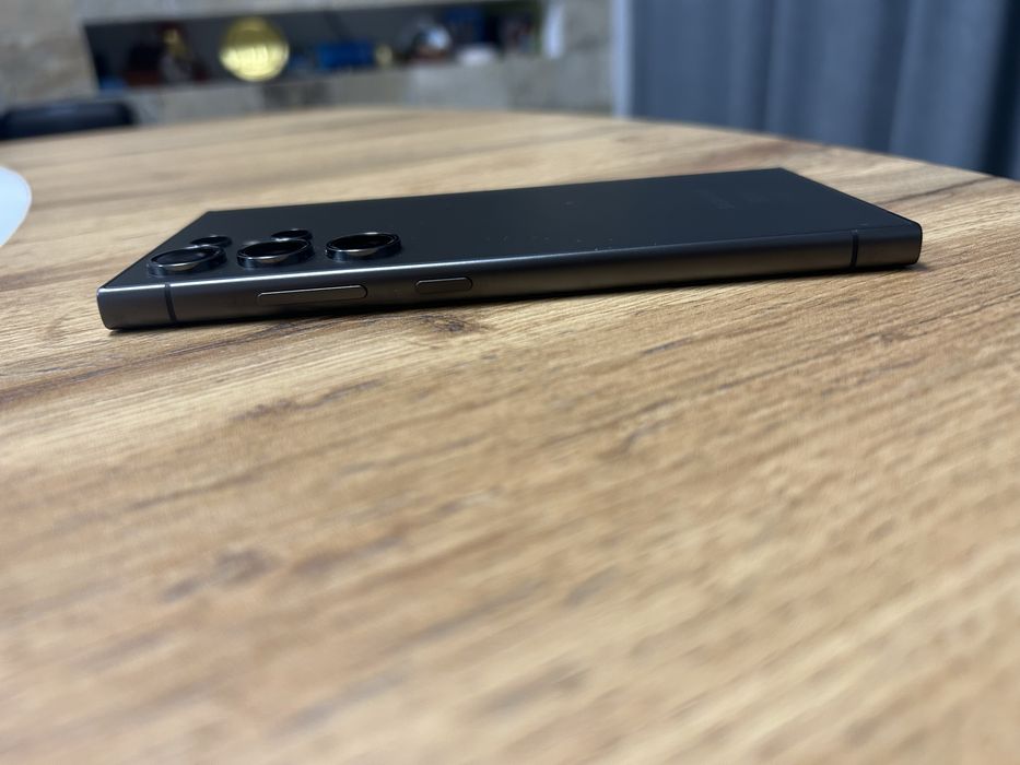 Samsung Galaxy S24 ultra 256GB