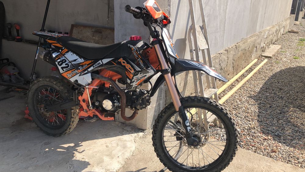 Cross 125 4 timpi dau la scimb pe trotineta g2