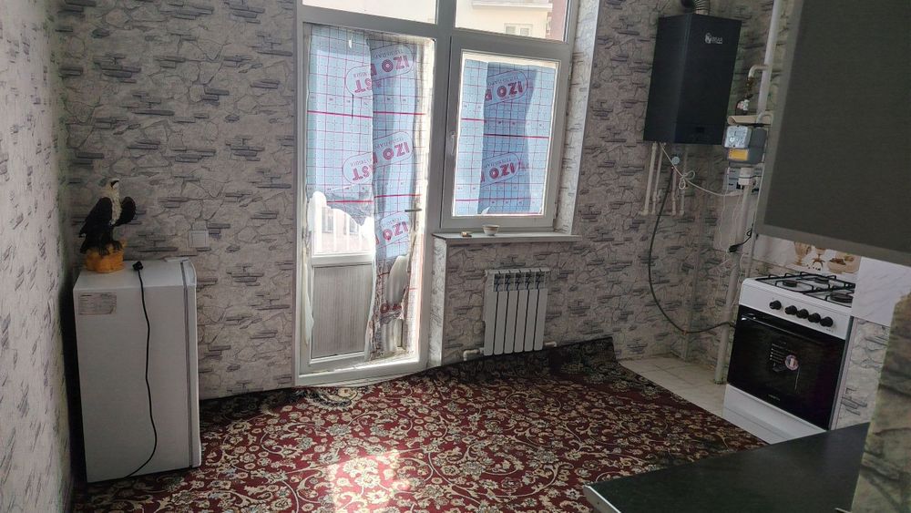 Uy egasidan uzoq muddatga 2 xonali evro remont