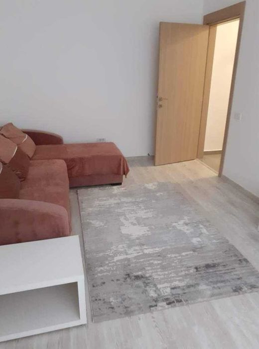apartament de inchiriat 6 luni