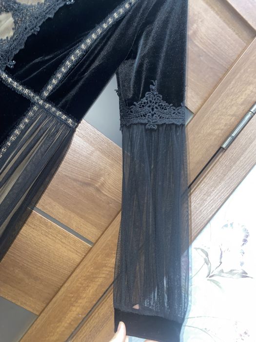 Продам платья б/у