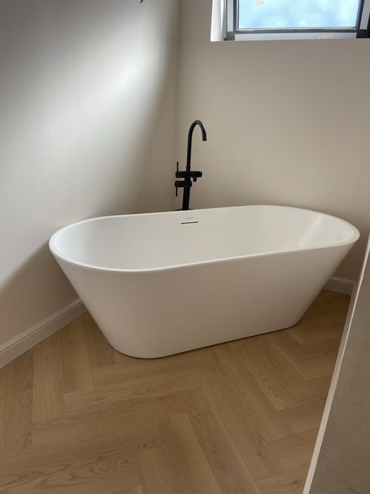 Executam lucrari de constructii,interioare si exterioare,case la rosu