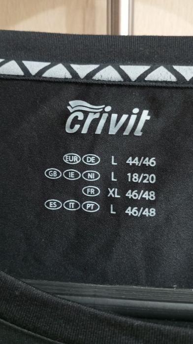 Tricou Sport pentru femei.