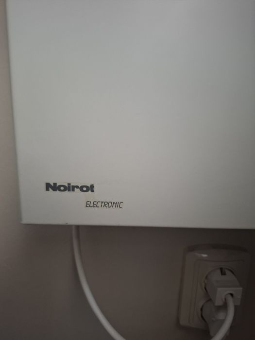 Конвекторна печка Noirot Electronic