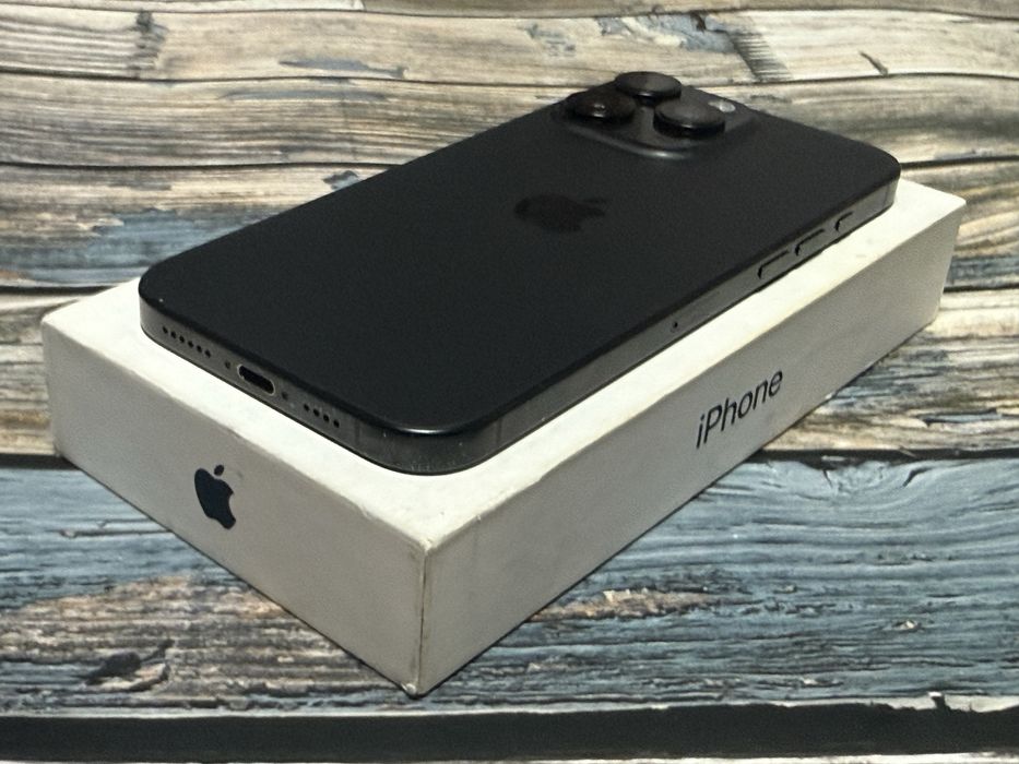iPhone 16 Pro Max 256GB – Baterie 100% – 5 cicluri – Oferta