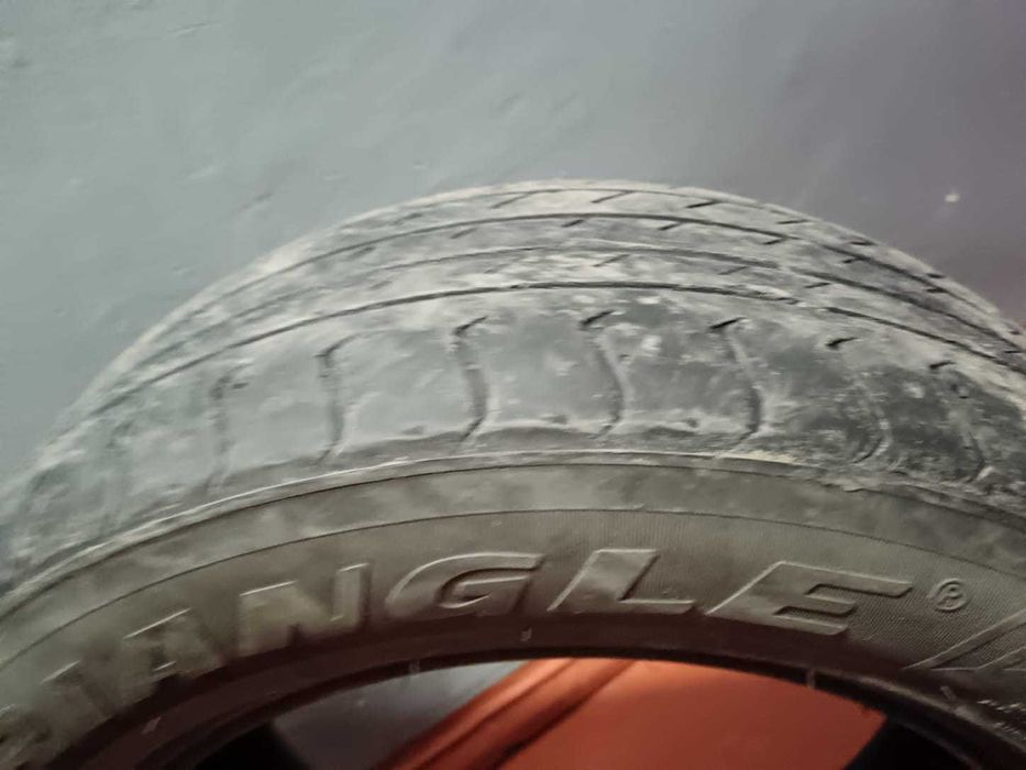 Продам шины Размер 205 /60 /16