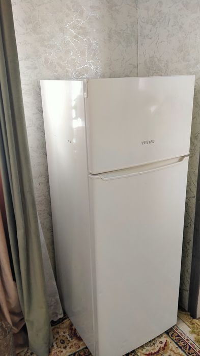 Холодильник продам