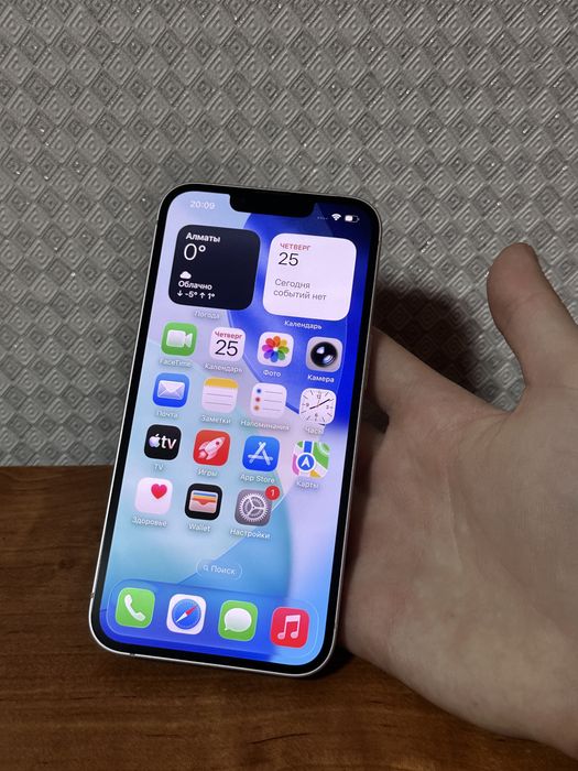 Продам iPhone 13 256гб