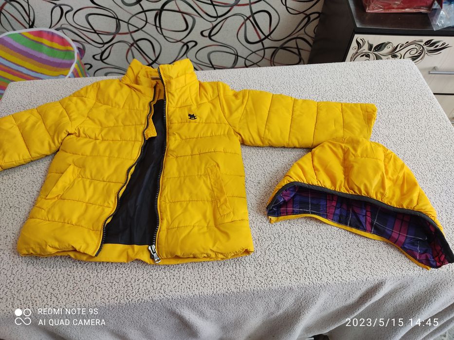 Курточки на девочку, СРОЧНО