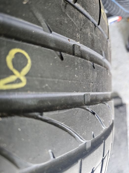 1x 305 40 20 vara bridgestone