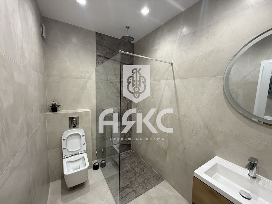 Дава се под наем Тристаен апартамент в София, Студентски град - 123 кв.м за 918 € - Снимка #4