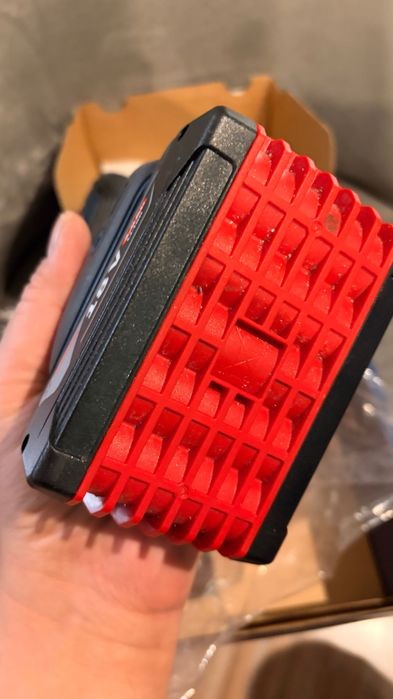 Чисто нов винтоверт (impact) BOSCH gdx 18v 210 c