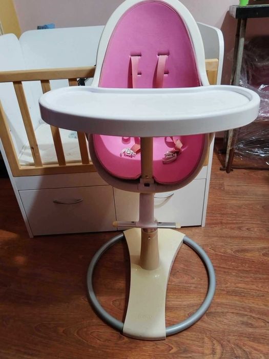 Бебешки стол - като нов!