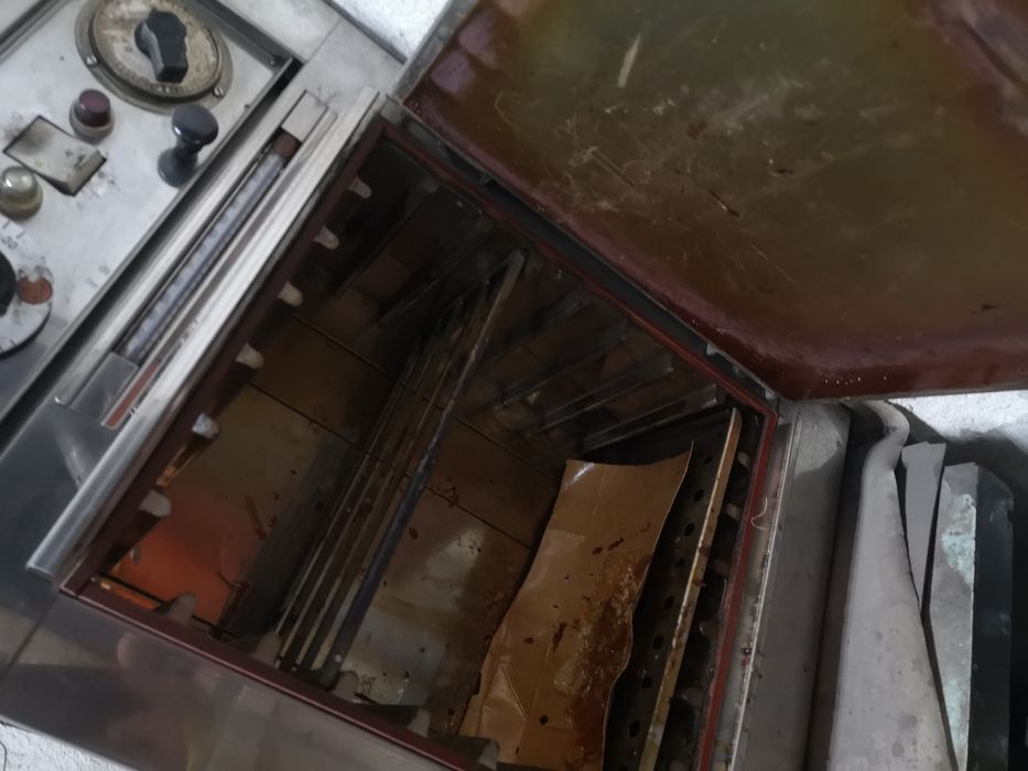 Професионална печка с термометър и таймер