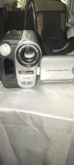 Продам видеокамеры новые