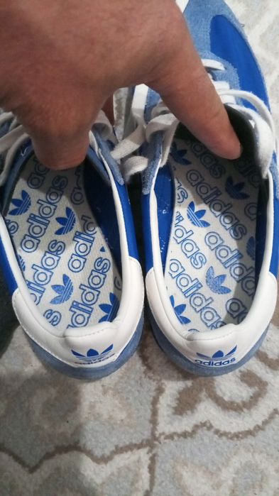 Продам мужские кросовки Adidas