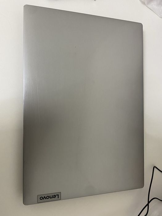 Продам ноутбук +