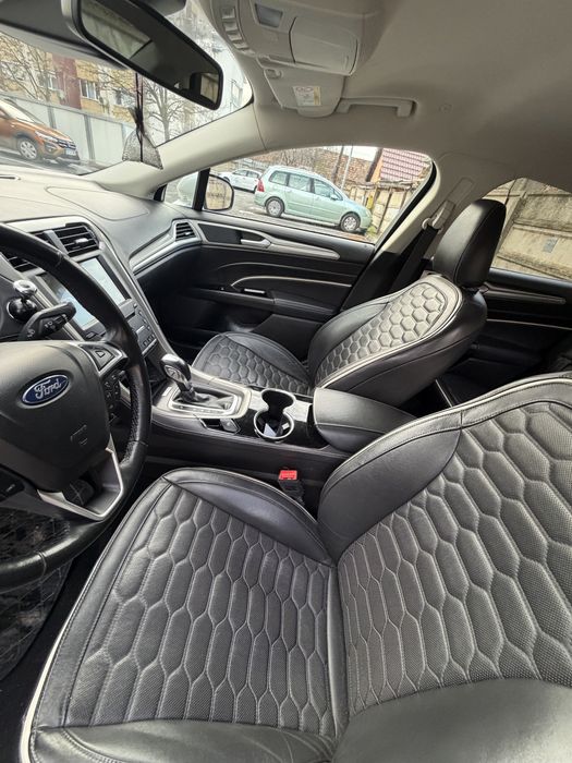 Ford Mondeo Vignale 2018 Hybrid