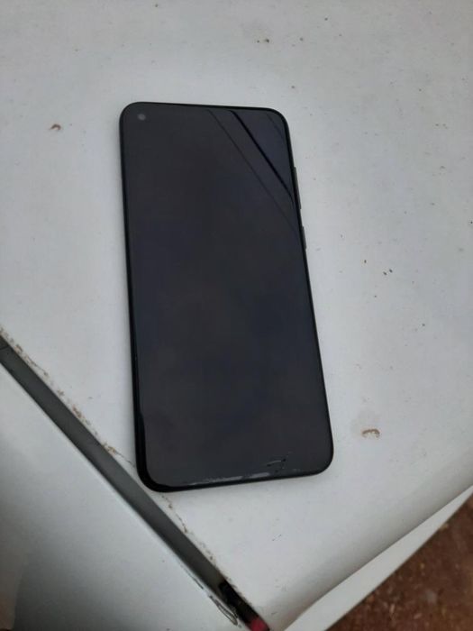 Samsung A11 Sroshna Sotiladi.!!