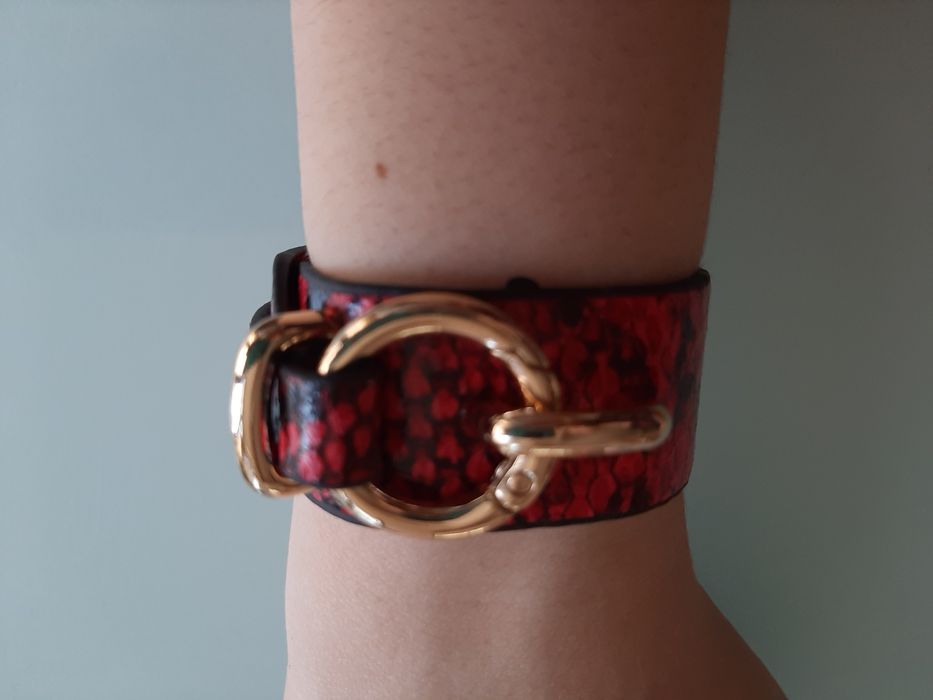 Ефектни гривни със змийски ефект.Естествена кожа!НОВИ!