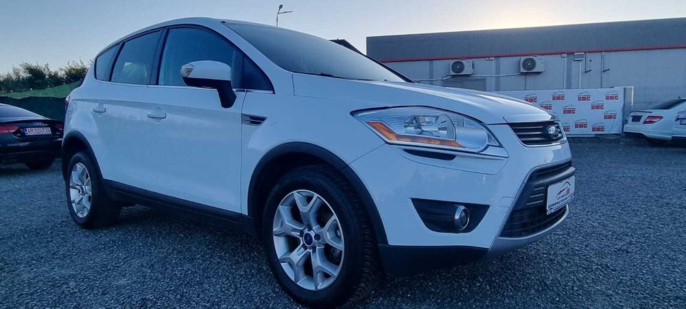 Ford Kuga 2.0 TDi 2013 Rate sau Cash
