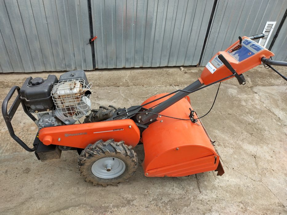 Lucrari Motosapa Motocultor.Taiat iarba Tractor,Închiriat utilaje mici