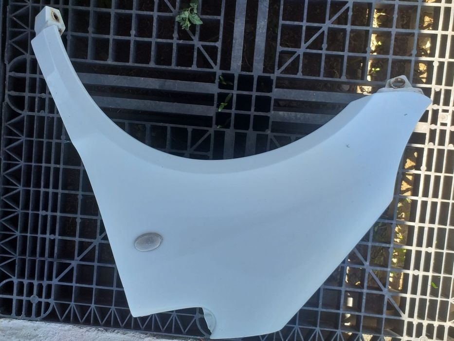 Aripa Stângă Fata Mercedes A Class W 168