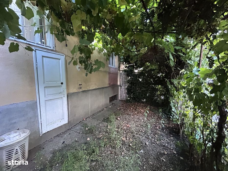 Apartament 2 camere  Confectii de inchiriat