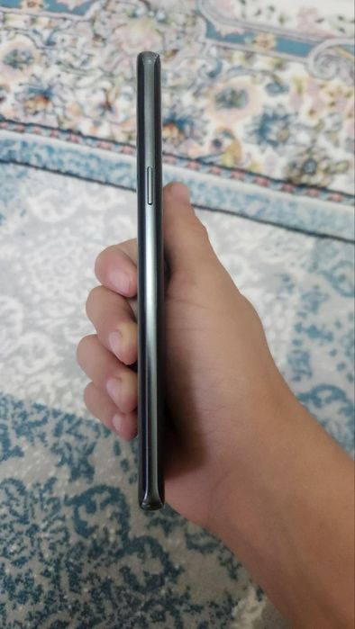 Samsung s9 5g...