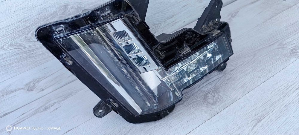 LED дневна светлина / мигач за Cadilac Escalade / Кадилак Ескалейд