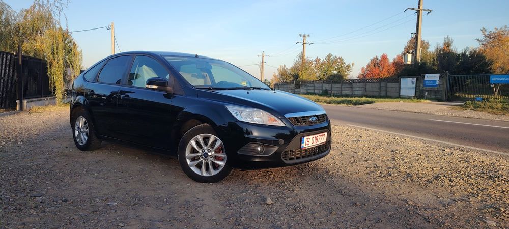 FORD Focus 2010 — imagine 3