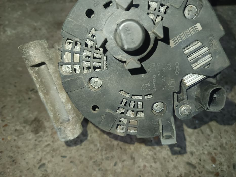 Alternator, electromotor și turbină de Ford