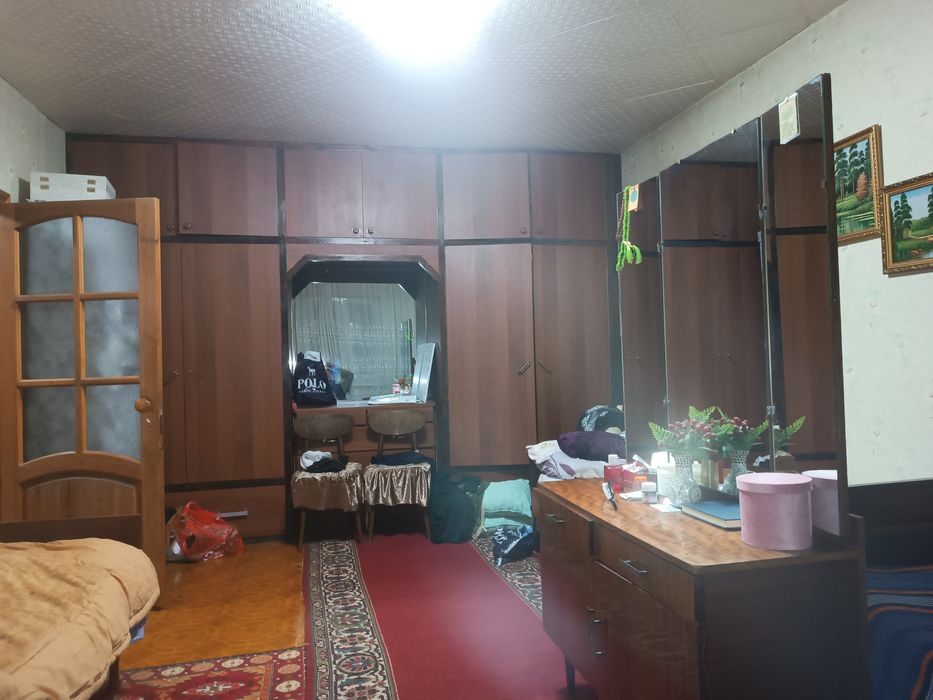 Продается срочно своя банковская квартира с огородом