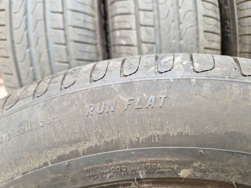 4 Pirelli R18 225/60 летни гуми Runflat  DOT3522