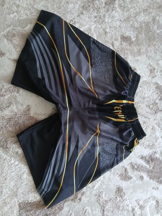 Vand short UFC marimea M