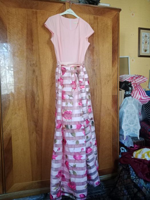 Продам длинное платье