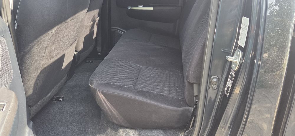 Toyota hilux 4x4 climatronic