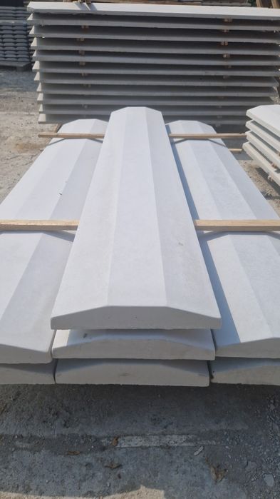 Capace de gard coame pălării borduri spalieri dale pavaj