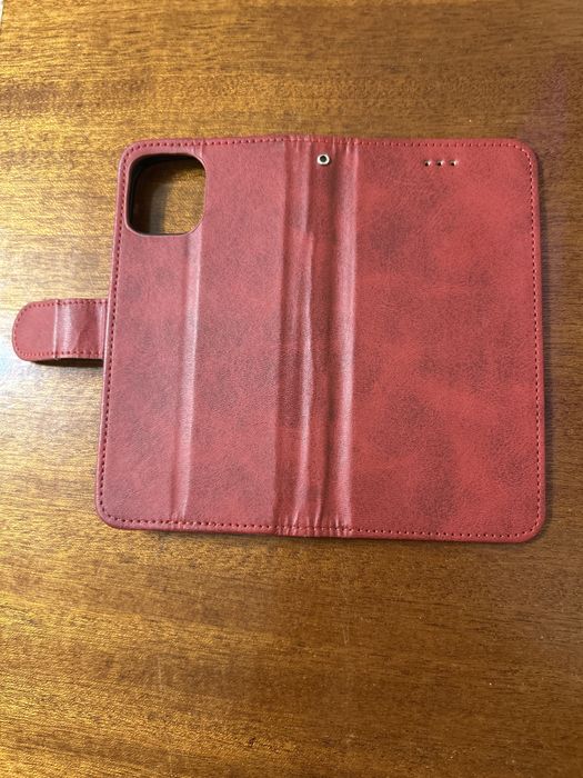 Чехол на Айфон 14