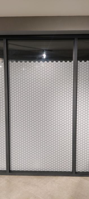 Полоски для офисных перегородок . Матовая Тонировка. Дизайнерские реше