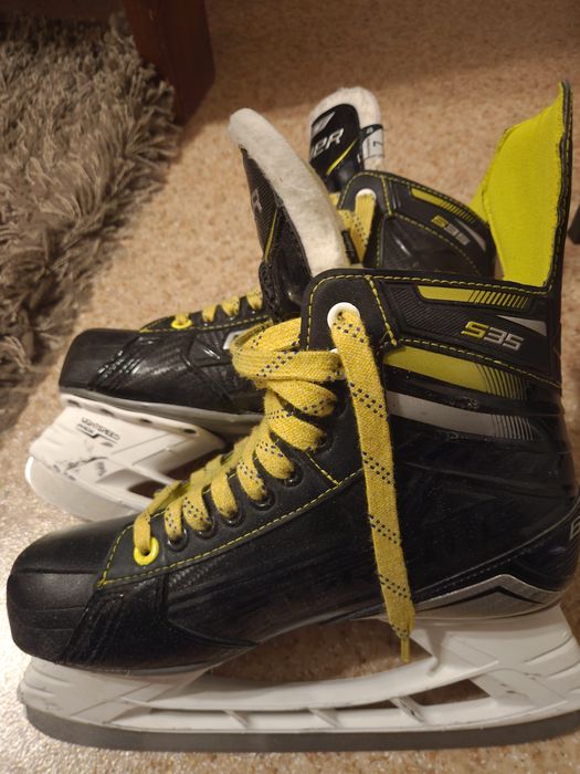 Хоккейные коньки Bauer Supreme S35
