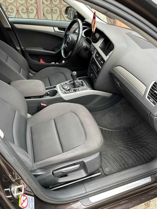 Audi A4 break - 2.0 TDI - 2012