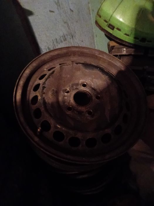 Диски на Ауди 100 с4